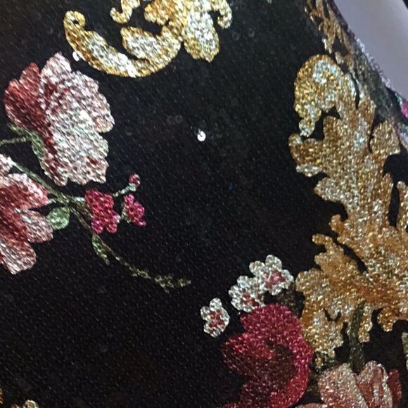 Sequined front ladies top with peek a boo sleeves that tie in size med. - Picture 9 of 13